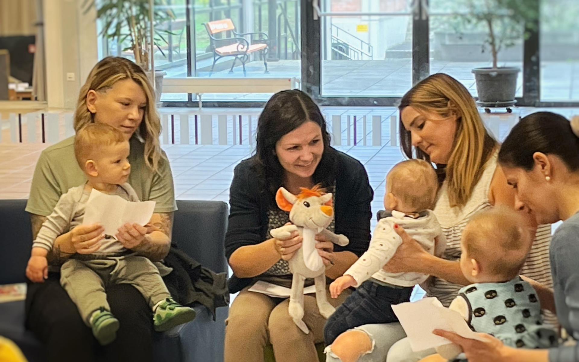 Lesemaus mit Babys